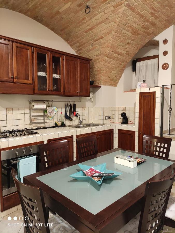 Loft Gioia Apartment Perugia Bagian luar foto