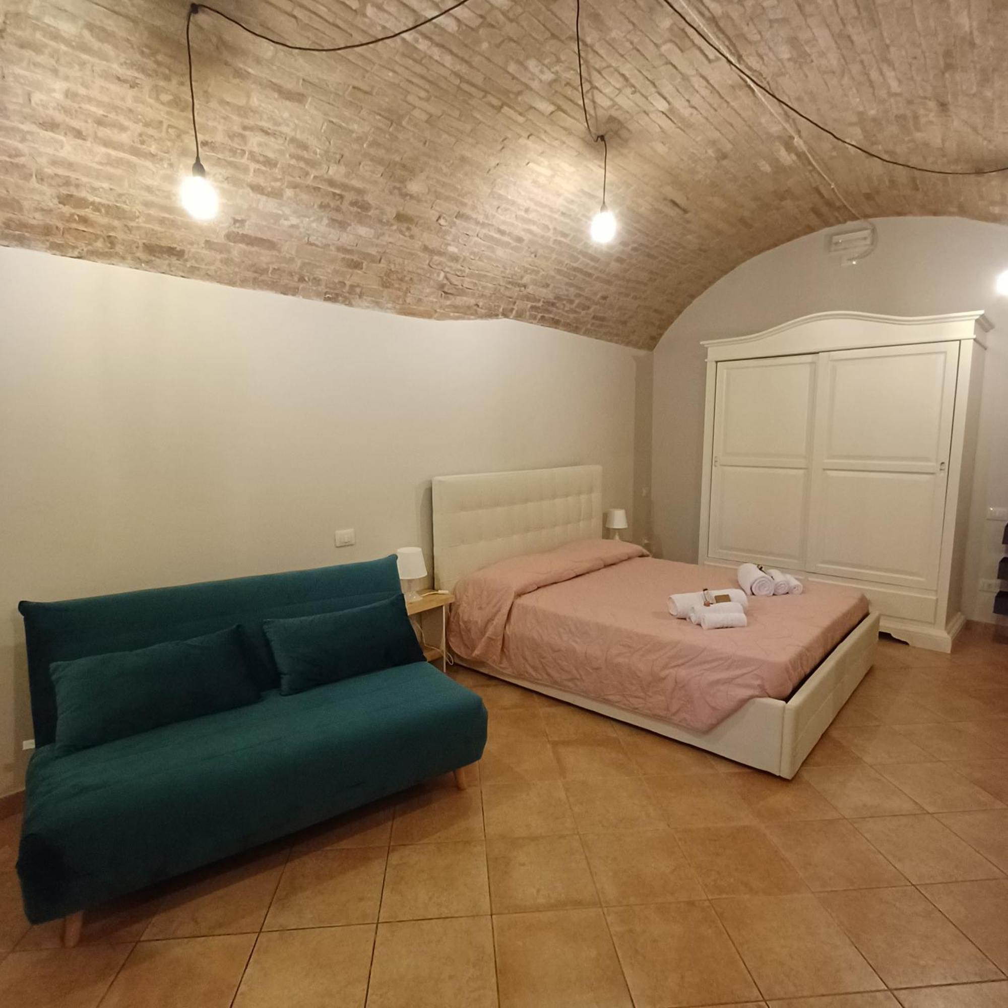 Loft Gioia Apartment Perugia Bagian luar foto